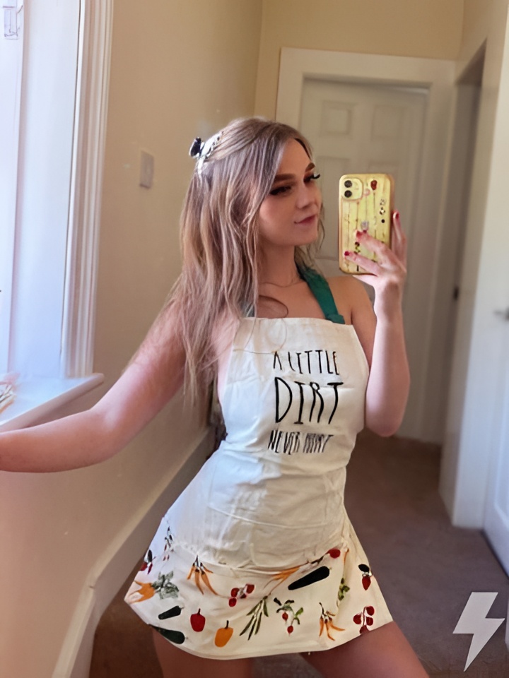 Татьяна привлекальеная девушка из Владивостока цена от 1500 руб