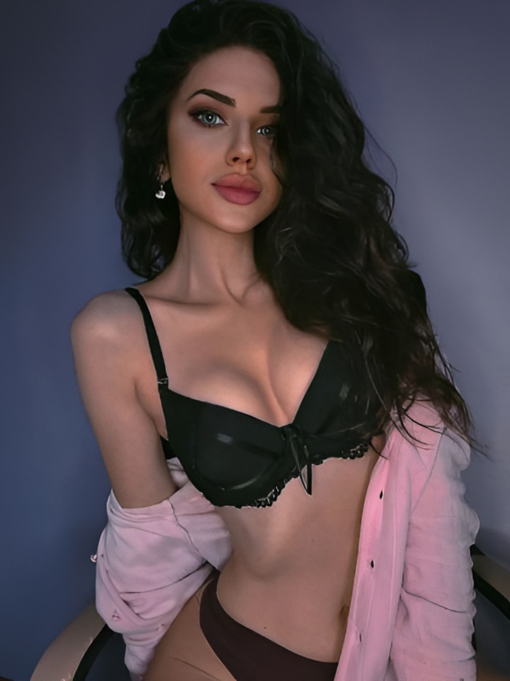 Варвара привлекальеная девушка из Владивостока цена от 3000 руб