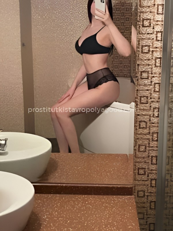 Алевтина привлекательная девушка из Владивостока цена от 2500 руб