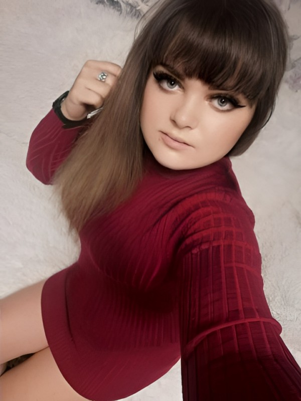 Роксана привлекательная девушка из Владивостока цена от 10000 руб