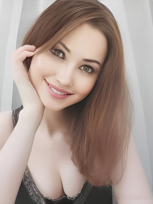 Стефания привлекательная девушка из Владивостока цена от 2000 руб