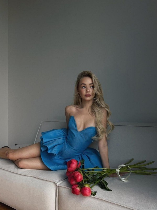 Катерина привлекательная девушка из Владивостока цена от 4000 руб