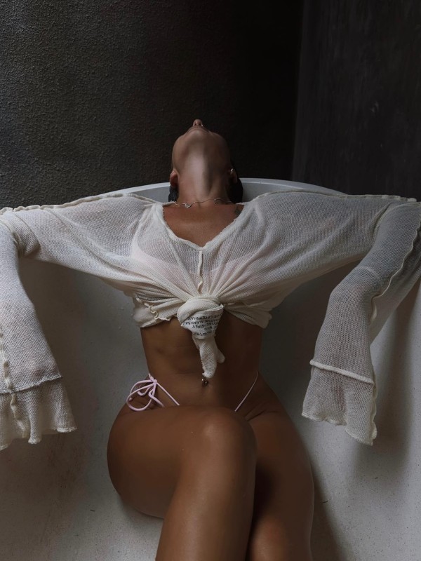 ОЛЕСЯ привлекательная девушка из Владивостока цена от 6000 руб